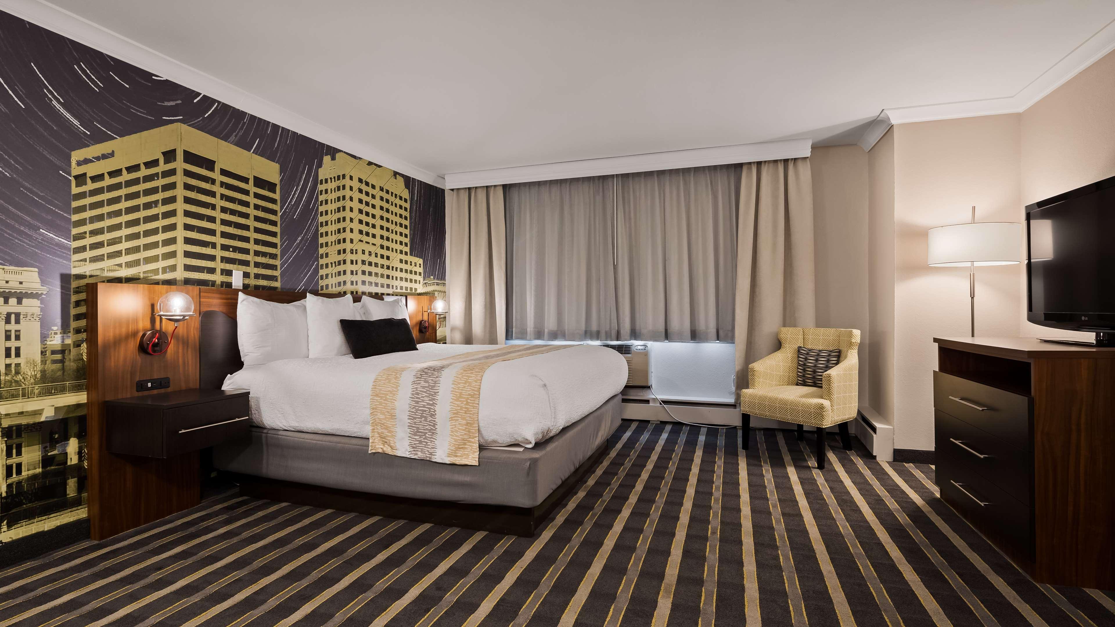 Best Western Plus Milwaukee West Ngoại thất bức ảnh